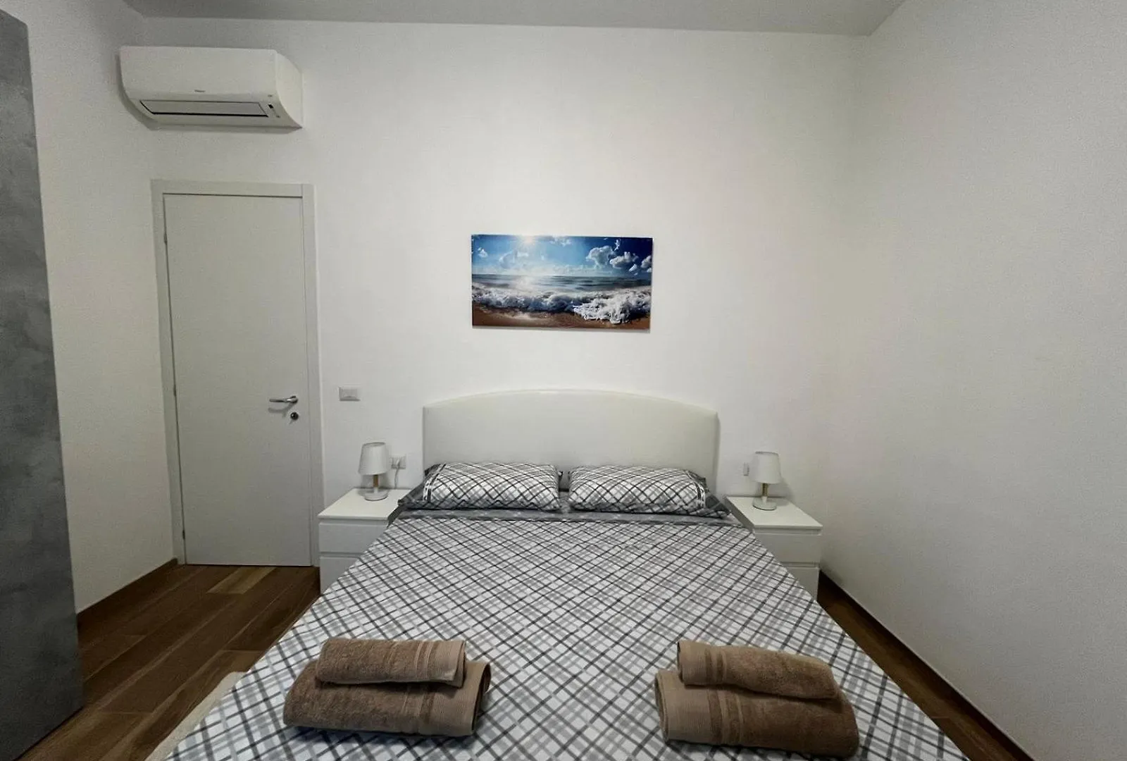 アパート Appartamento Moderno Vicino Alla Spiaggia リミニ
